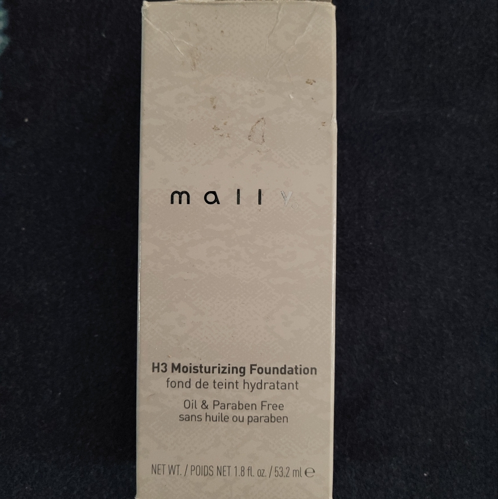 Mally Deep H3 Moisturizing Foundation
